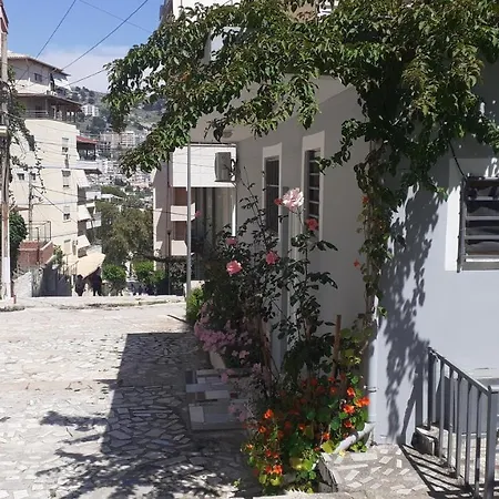 Daire Olti's House Saranda